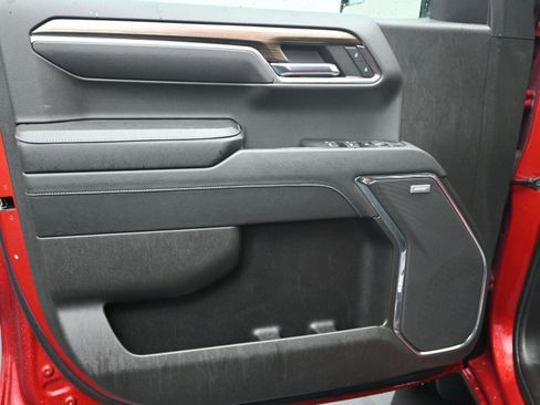 Used 2024 Chevrolet Silverado 1500 LT Trail Boss w/ Convenience Package II image 20