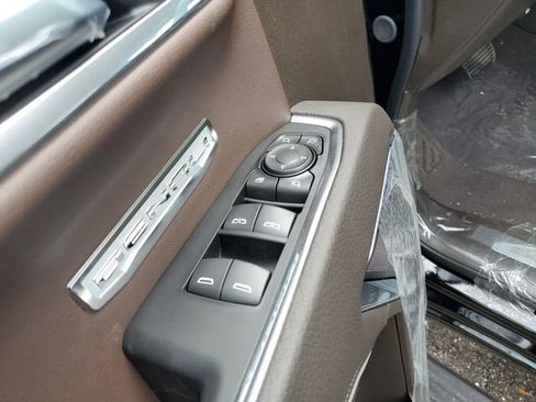 New 2026 GMC Sierra 1500 Denali w/ Denali Reserve Package image 19