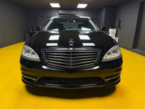 Used 2013 Mercedes-Benz S 550 w/ Sport Pkg Plus One image 2