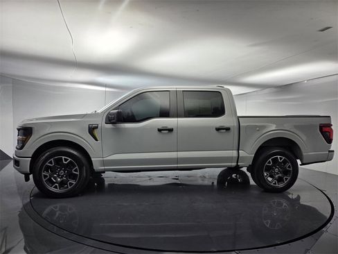 Used 2024 Ford F150 STX image 5