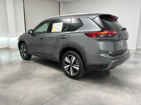 Used 2026 Nissan Rogue SL AWD/4WD image 6