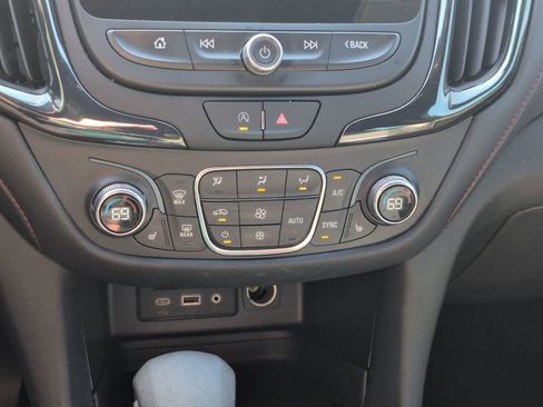 Used 2024 Chevrolet Equinox RS w/ RS Leather Package FWD image 18
