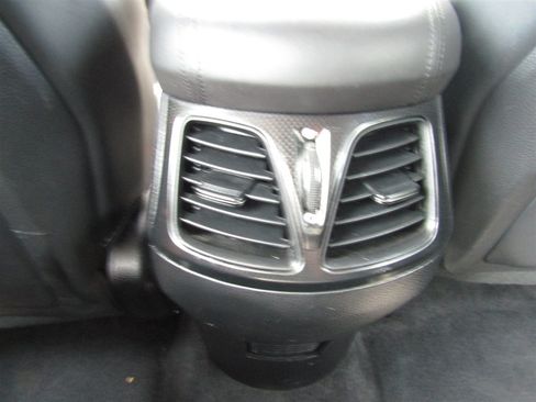 Used 2014 Hyundai Azera Limited FWD image 15