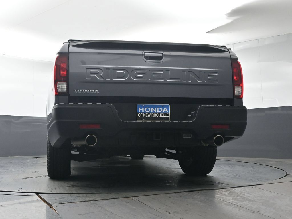 Certified 2025 Honda Ridgeline RTL image 31