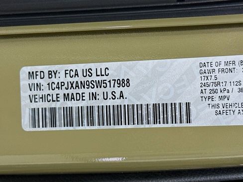 Used 2025 Jeep Wrangler Sport image 30