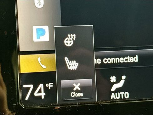 Used 2021 Volvo XC40 T5 R-Design w/ Climate Package image 21