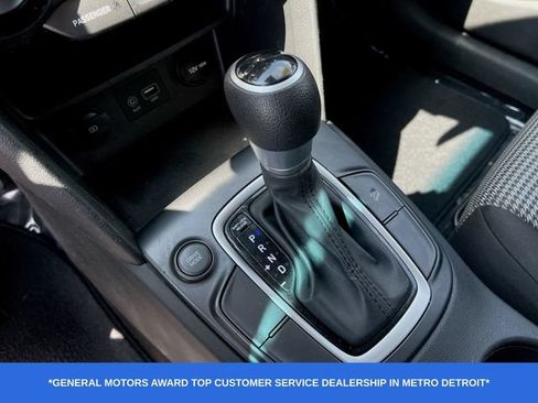 Used 2021 Hyundai Kona SE FWD image 8