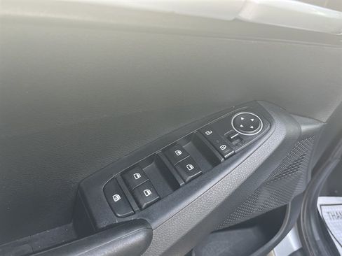 Used 2021 Kia Seltos LX AWD/4WD image 16