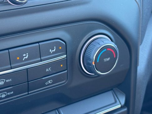 New 2025 Chevrolet Silverado 1500 W/T w/ WT Value Package image 21