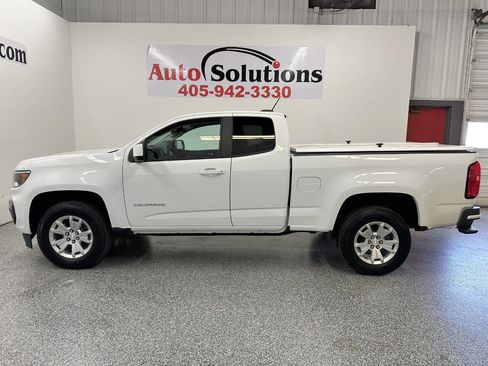 Used 2021 Chevrolet Colorado LT w/ Fleet Safety Package image 4