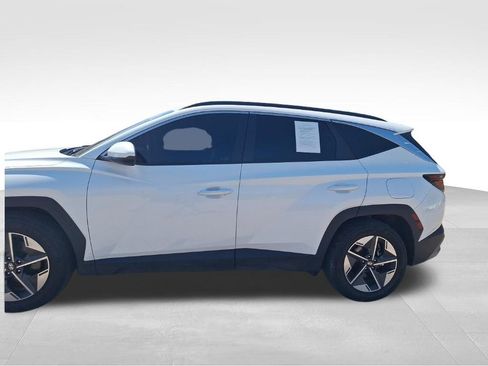 Used 2025 Hyundai Tucson SEL FWD image 16