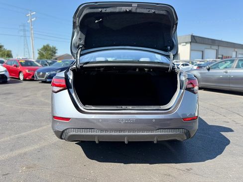 Used 2020 Nissan Sentra S FWD image 33