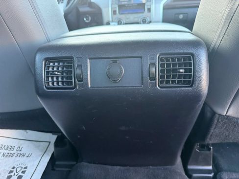 Used 2021 Toyota Tundra Limited w/ Limited Premium Package AWD/4WD image 19