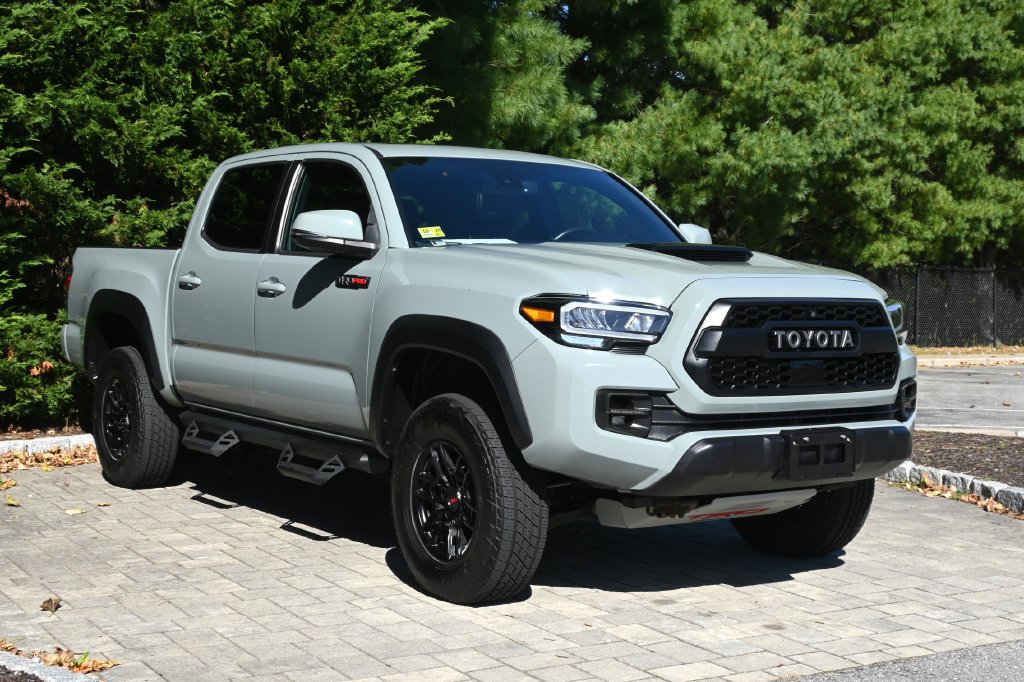 Used 2021 Toyota Tacoma TRD Pro AWD/4WD image 9