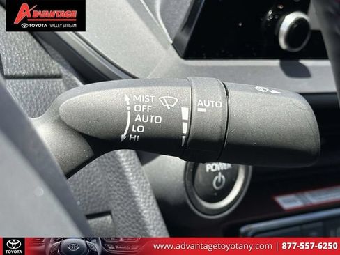 Certified 2025 Toyota Prius Plug-In Hybrid FWD image 27