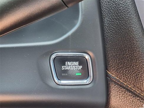 Used 2023 GMC Acadia AT4 w/ Preferred Package image 14