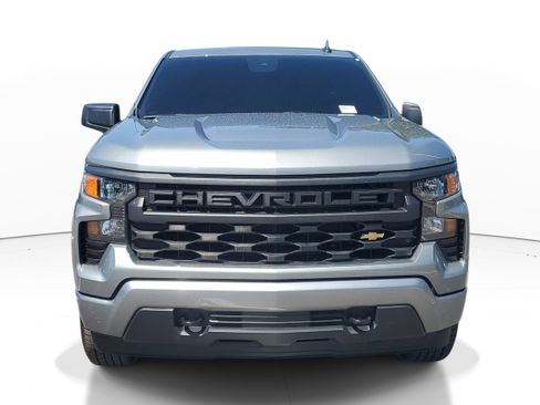 Used 2025 Chevrolet Silverado 1500 Custom AWD/4WD image 3