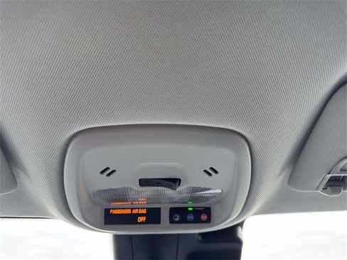 New 2025 Chevrolet Trax LT w/ Driver Confidence Package image 29