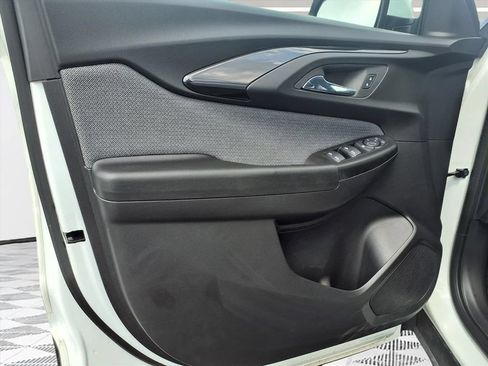 Certified 2023 Chevrolet TrailBlazer LT FWD image 12