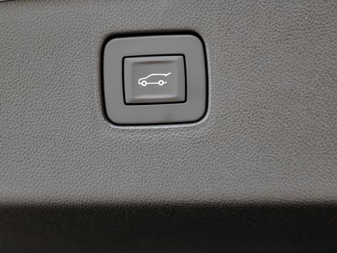 New 2025 Buick Envista Avenir image 19