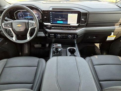 Certified 2024 Chevrolet Silverado 1500 LTZ w/ LTZ Convenience Package II AWD/4WD image 21