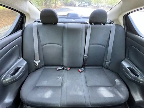 Used 2019 Nissan Versa S FWD image 22