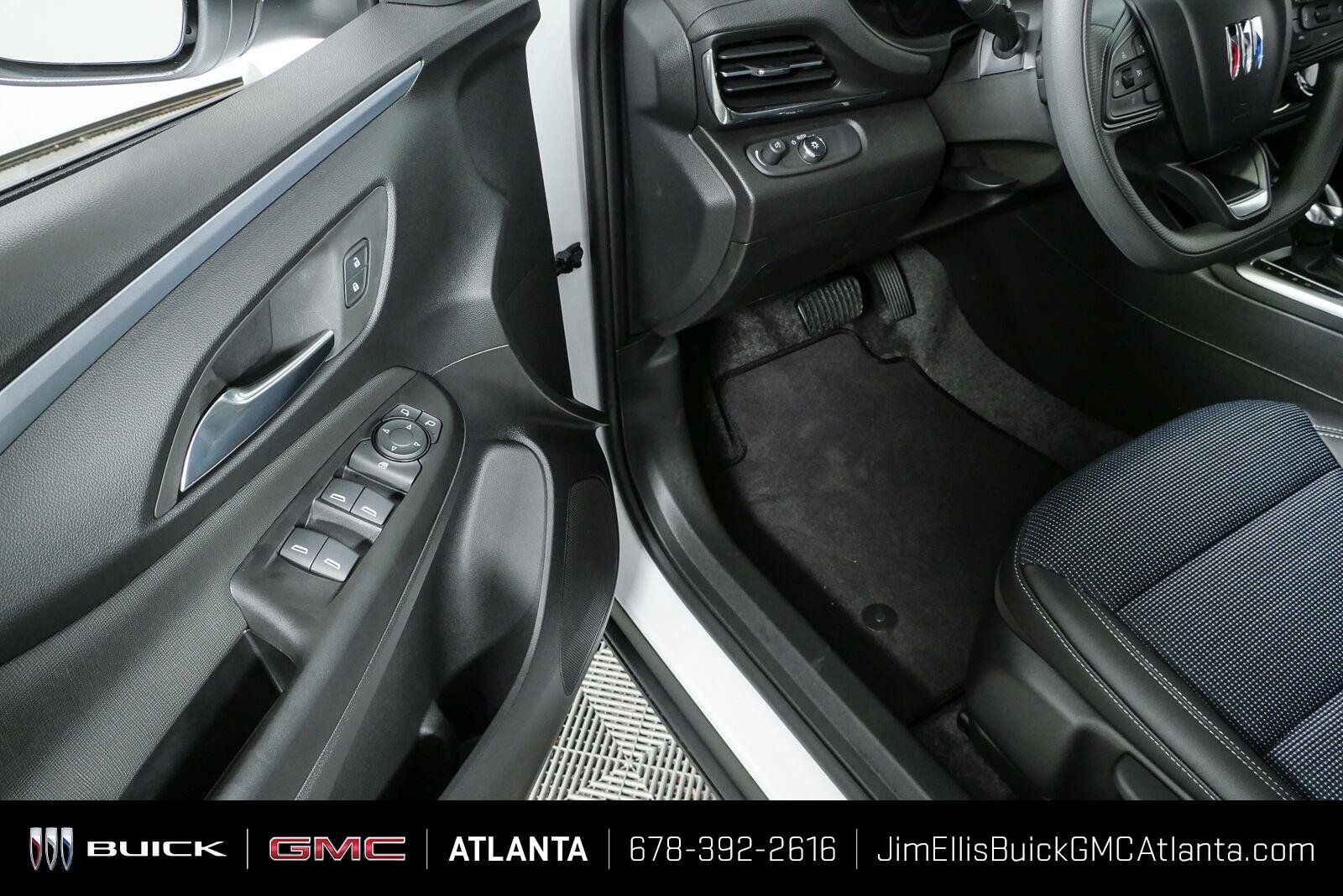 New 2026 Buick Envista Sport Touring FWD image 7