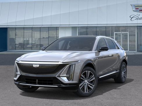 New 2026 Cadillac Lyriq Luxury image 6