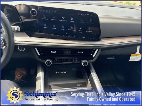 New 2026 Chevrolet Suburban LT w/ Comfort Package AWD/4WD image 42