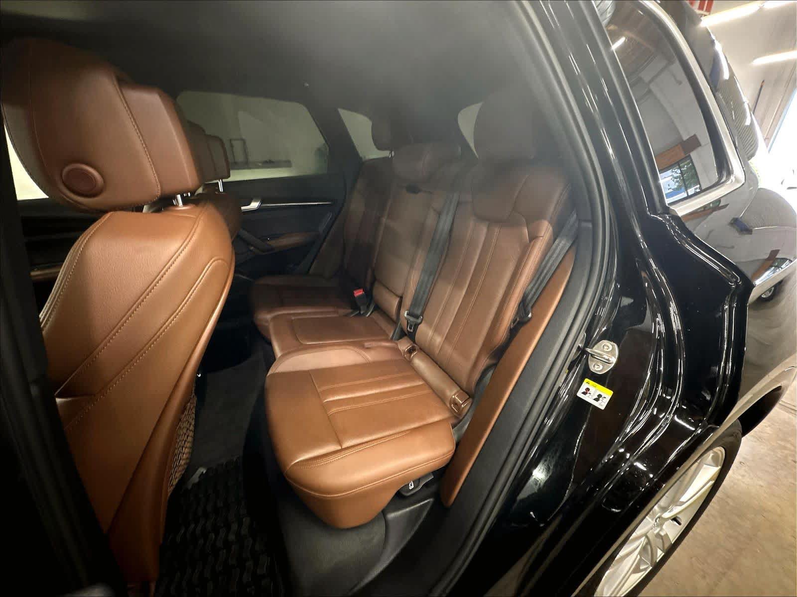 Used 2019 Audi Q5 2.0T Premium Plus w/ Premium Plus Package AWD/4WD image 27
