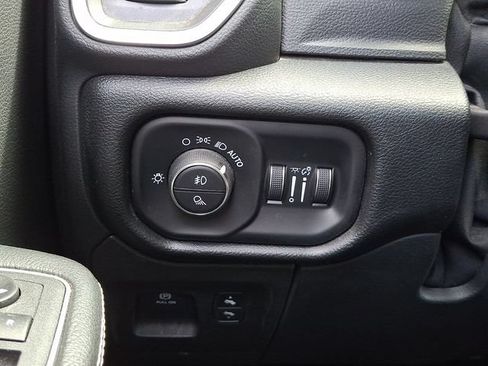Used 2022 RAM 1500 Laramie AWD/4WD image 26