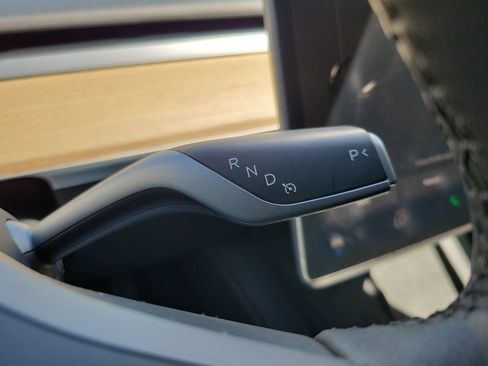 Used 2023 Tesla Model 3 Standard Range RWD image 25