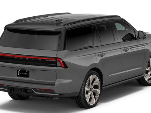 New 2026 Lincoln Navigator Black Label w/ Black Label Special Edition AWD/4WD image 3
