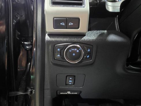 Used 2019 Ford F250 Lariat AWD/4WD image 45