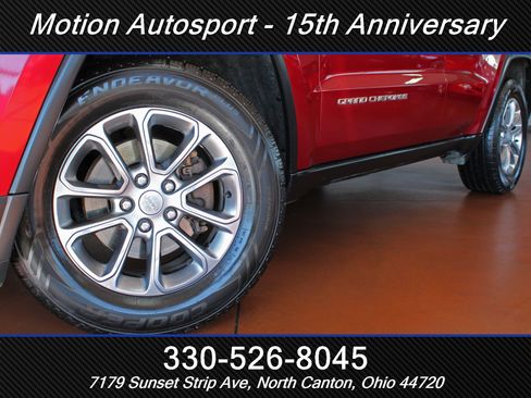 Used 2014 Jeep Grand Cherokee Limited w/ Trailer Tow Group IV AWD/4WD image 45