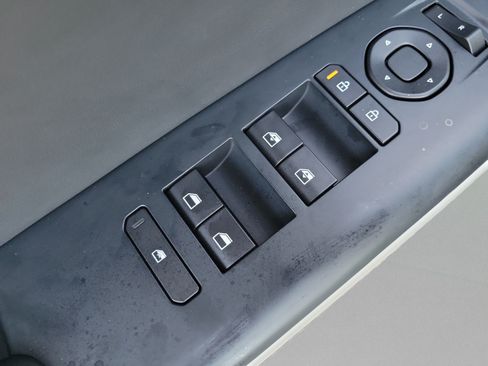 New 2026 Kia K4 GT-Line FWD image 17