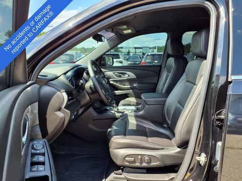 Used 2023 Chevrolet Traverse LT w/ LPO, Floor Liner Package AWD/4WD image 18