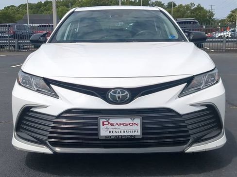 Used 2023 Toyota Camry LE FWD image 8