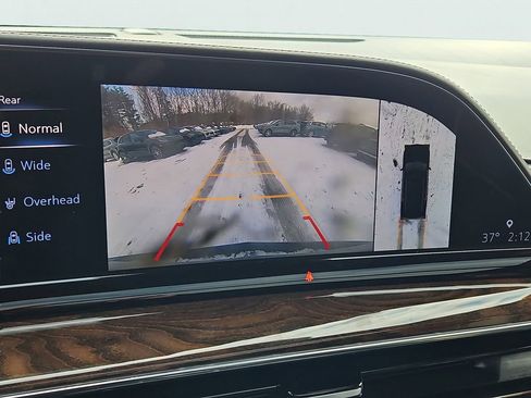 Used 2021 Cadillac Escalade Sport Platinum image 16