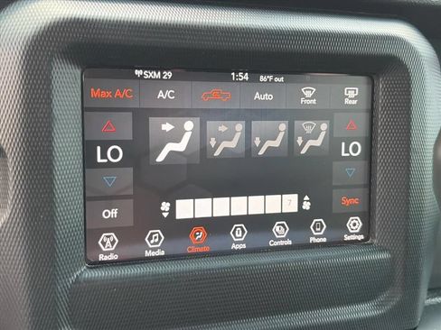 Used 2023 Jeep Gladiator Sport AWD/4WD image 13