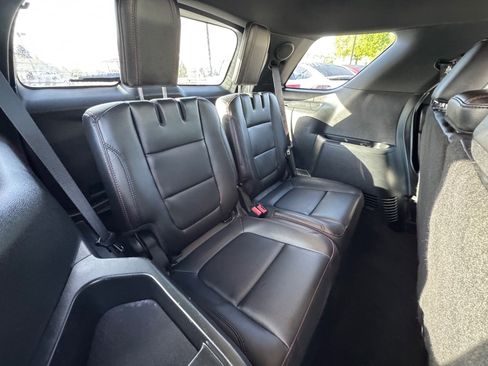 Used 2018 Ford Explorer Sport w/ Equipment Group 401A image 20