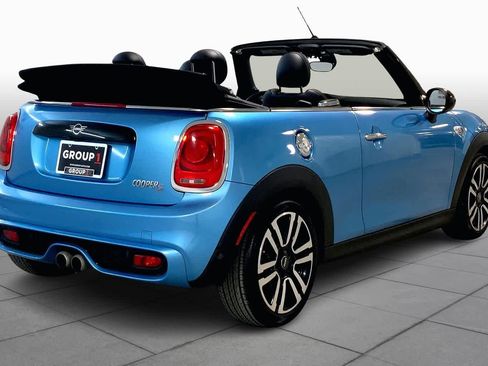 Used 2019 MINI Cooper S w/ Signature Upholstery Package image 12