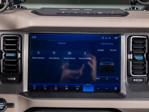 Used 2024 Ford Bronco Wildtrak AWD/4WD image 34