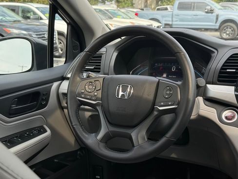 Used 2022 Honda Odyssey EX-L image 19