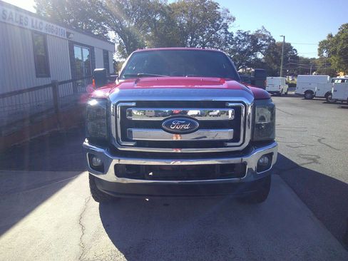 Used 2011 Ford F250 Lariat w/ Lariat Interior Pkg image 5