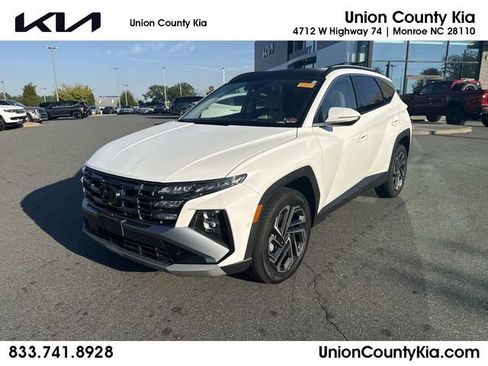 Used 2026 Hyundai Tucson Limited AWD/4WD image 1