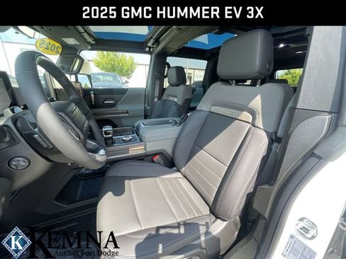 New 2025 GMC Hummer EV 3X image 23