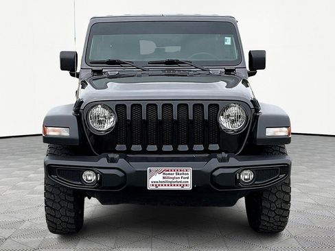 Used 2023 Jeep Wrangler Willys image 3