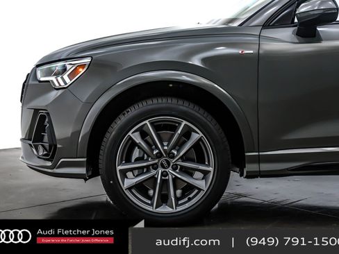 New 2025 Audi Q3 2.0T Premium image 10