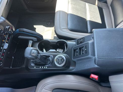 Used 2024 Ford Bronco Wildtrak AWD/4WD image 14
